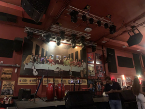 La Topa Tolondra Nightclub