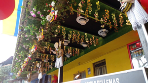 Las Paisitas De La 13
