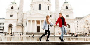 10 Romantische Sommer-Date-Ideen in Wien (Die Nicht Nur aus Abendessen & Getränken Bestehen)