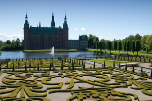 Copenhagen: Frederiksborg Tour in Spanish