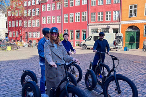 Köpenhamn: Guidad E-scooter KickBike Tour- Alla höjdpunkter