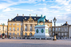 Fast-Track Amalienborg Palace Museum Köpenhamn Privat Tour