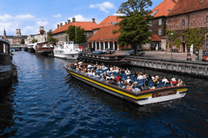 Private: Copenhagen Hop-On Hop-Off Bus Tour and Canal Cruise