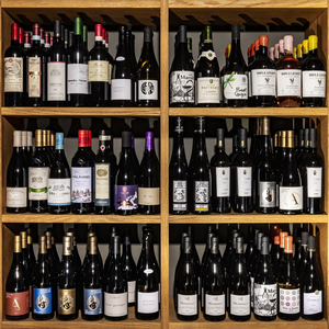 LUN restaurant - wine bar - cocktails