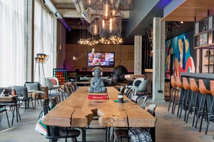 Moxy Copenhagen Sydhavnen