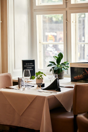 Restaurant One Ten Providence