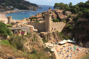 Desde Barcelona: Costa Brava Senderismo, Snorkel y Tossa de Mar