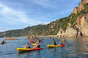 Z Barcelony: Poszukiwanie skarbów kajakiem i snorkeling ze zdjęciami