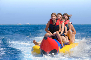 Tossa de Mar: Vandaktiviteter: Kajak/SUP + Bananbåd + Vandcykel