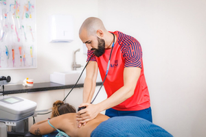 KINESI - Clínica de Salut i Esport