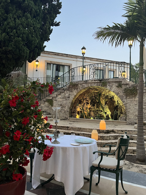 Restaurant Candlelight by Romain Fornell