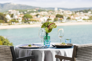 Sea Club Alàbriga - Beach Bar & Restaurant