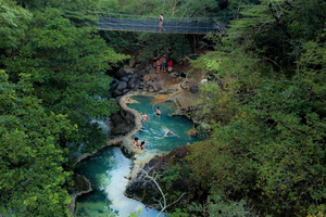 Combo Tour: Lunch + Río Negro hotsprings