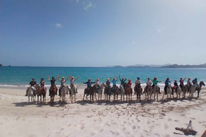 De Brasilito: passeio de 1 hora a cavalo pela praia