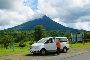From San Jose: Airport to La Fortuna Private Transfer