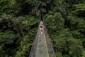 La Fortuna: Pontes Suspensas Místicas, Cachoeira e Almoço