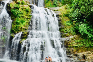 Passeio pela Cascata de Nauyaca e pelas cidades de praia