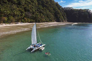 Private Catamaran tour in herradura