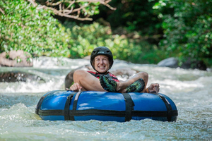 Rincón de la Vieja: Visita particular à Cascata La Leona e Tubing