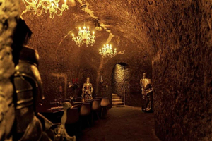 San José: Excursão Noturna Particular às Grutas de Villa Colón com Traslado