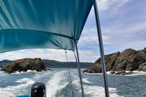 Sierpe: trasferimento privato in barca per la baia di Drake