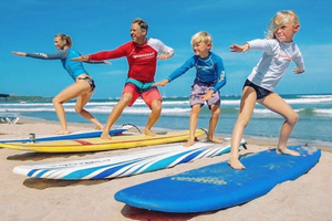 Tamarindo: 90 minuutin surffitunti asiantuntijaohjaajan kanssa.