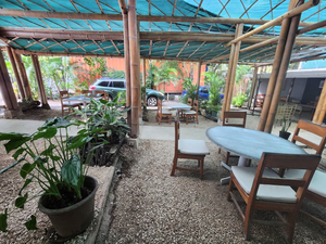 El Pelicano Restaurant