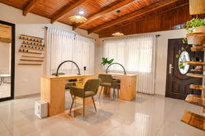 Esencia Beauty Lab