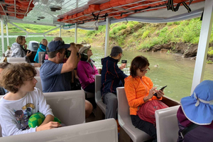 La Fortuna de Arenal : Traversée du lac jusqu'à Monteverde