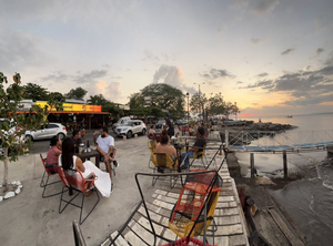 Tiki Gastro Pub