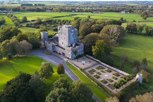 Knappogue Castle Medieval Banquet