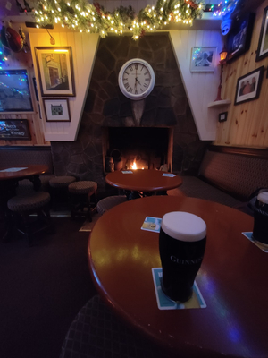 Caseys Bar