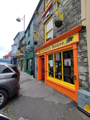 Eugene's Bar