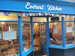 Everest Kitchen
