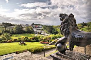 Falls Hotel & Spa
