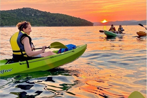 Čiovo-ön: Kajakpaddling i solnedgången med vin