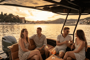 Dubrovnik: Aperol Spritz -auringonlaskukierros luksuspikaveneellä