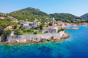 Dubrovnik:Elaphiti Islands and caves Private Speedboat Tour