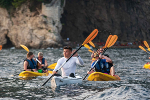 Dubrovnik: Guidad tur med havskajakpaddling och snorkling