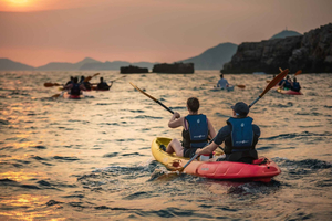 Dubrovnik: Auringonlaskun melonta- ja snorklausretki