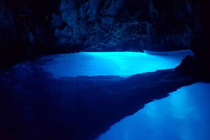 From Hvar: Blue cave group speedboat tour full day