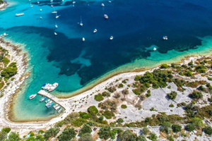 Omišista: 3 saaren kierros – Sininen laguuni, Šolta, Brač ja lounas