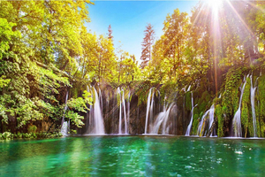 Zagrebista: Rastoke ja Plitvice-järvet Opastettu päiväretki