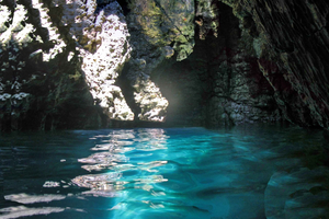 Full-Day Boat Trip, Cave Swim, lunch & Drinks - Medulin/Ceja