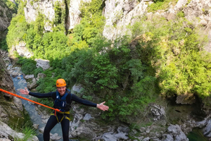 Iz Omisa: Extremni Canyoning na rijeci Cetini/ Ilmaiset valokuvat