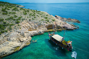 Krk: Half Day Tour Cruising around Islands and Swimming