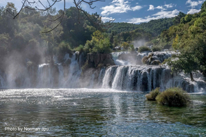 Krka Waterfalls Afternoon Tour, Including Guide and Entrance