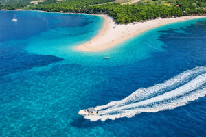 Makarska: 3 saaren pikavene Golden Horn & Blue Lagoon Tour