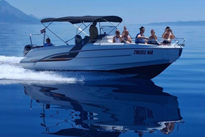 Makarska: Half-Day 3 Island Speedboat Adventure