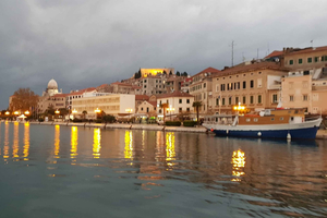 Sibenik: Guidad promenad på kvällen